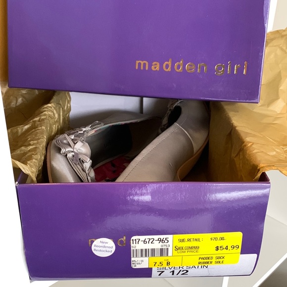 Madden Girl - silver satin pumps, size 7.5, 2.5” heel, worn once - Picture 7 of 9